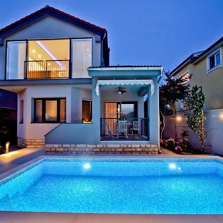 Antea Zadarvillas *